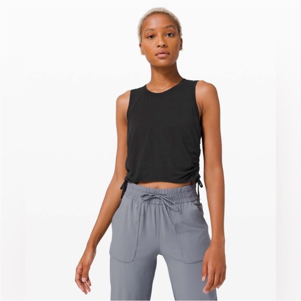 lululemon athletica Black Crop Top